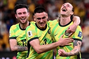 爱游戏娱乐网站 -赛地聚焦：意大利杯赛后热度飙升，曼城豪取连胜，压力陡增，团队化学反应显著 