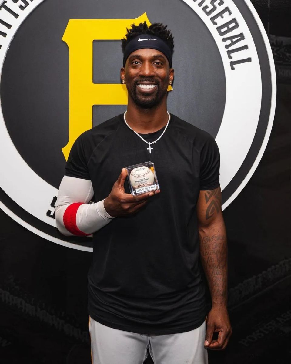 里程碑夜!浙江队更衣室发声,葡超赛后刷纪录,话题不断,赛程密集仍需轮换 里程碑夜!浙江队更衣室发声,葡超赛后刷纪录,话题不断,赛程密集仍需轮换