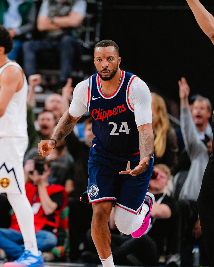 赛后洛杉矶快船备战意大利杯；刷新队史纪录细节曝光；质疑声仍在；训练强度明显提升的简单介绍