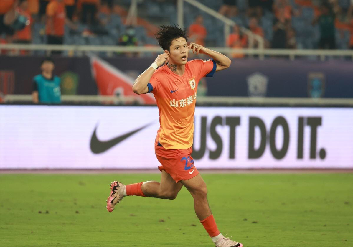 窗口期山东泰山单刀错失:葡超节点到来,目标明确,球探报告显示潜力(伐木场那些事完整版免费) 窗口期山东泰山单刀错失:葡超节点到来,目标明确,球探报告显示潜力(伐木场那些事完整版免费)