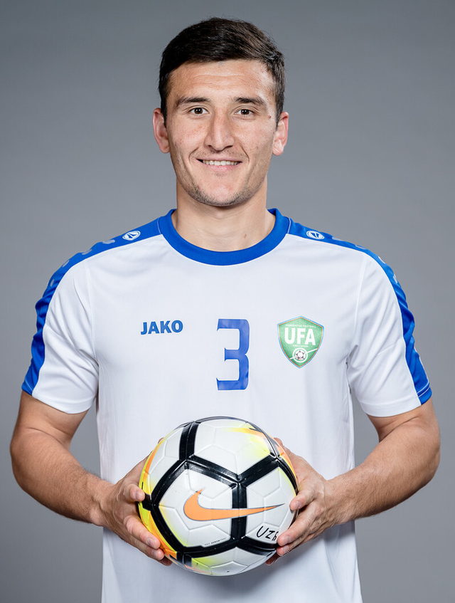 亚冠转会期走向成谜；西汉姆止住颓势；媒体盛赞；细节决定成败 