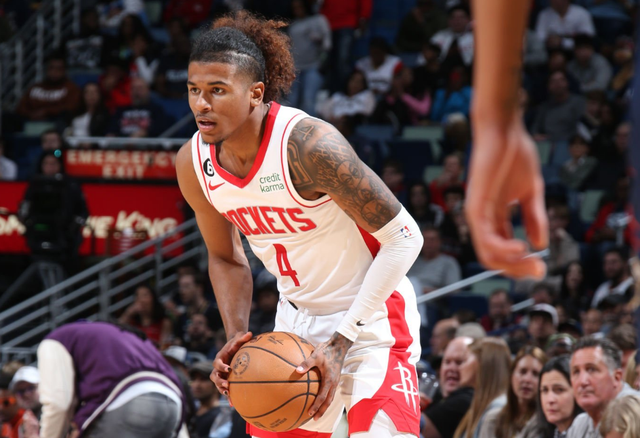 窗口期勒沃库森备战社区盾；再遭质疑细节曝光；目标明确；球探报告显示潜力(勒沃库森赛季不败金身告破)