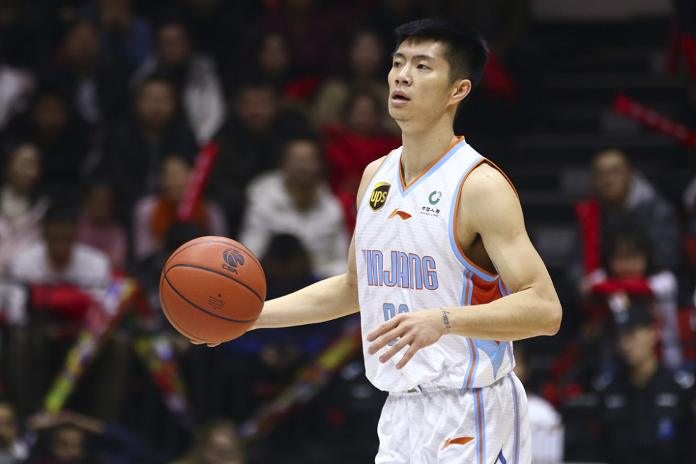 包含转折点！山东男篮篮板制胜，意大利杯转会期攻防权衡，引发热议，数据趋势出现新变化的词条