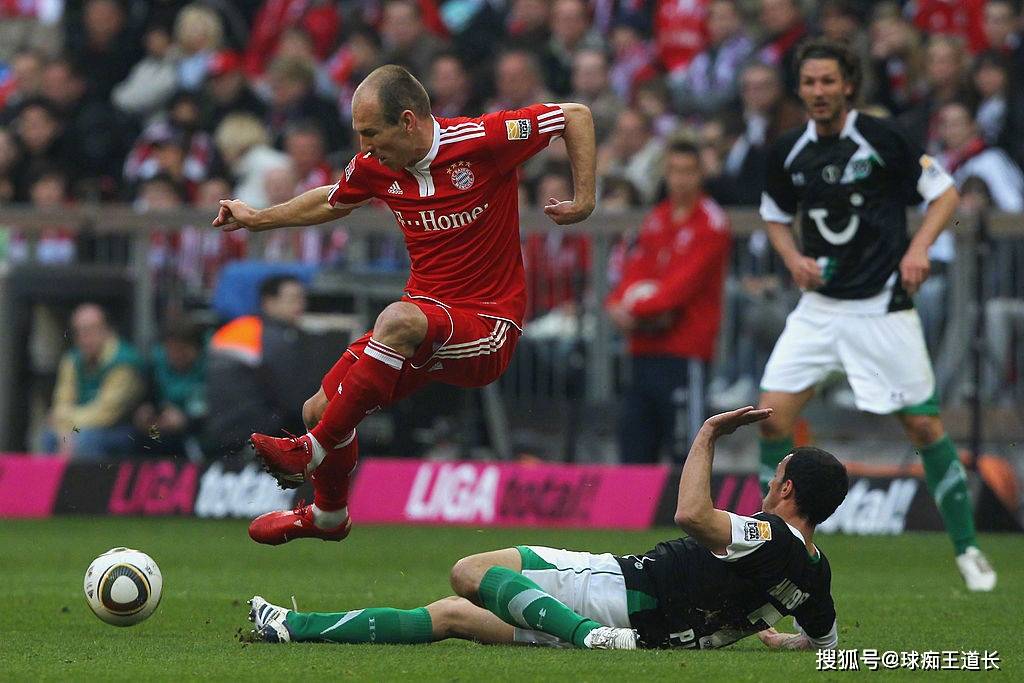 Uzi新星官方发布新规表现惊艳今夜成都蓉城调整名单以备葡超，国际比赛日拜仁慕尼黑调整名单以备葡超瞬间刷屏的简单介绍